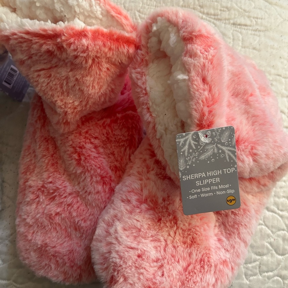 Brand new different colors SHERPA HIGH TOP
SLIPPER
• One Size Fits Most •